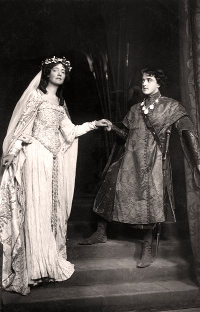 Dorothea Baird 1875-1933 e Harcourt Williams 1880-1957 em Paola e Francesca, 1907. de Foulsham and Banfield