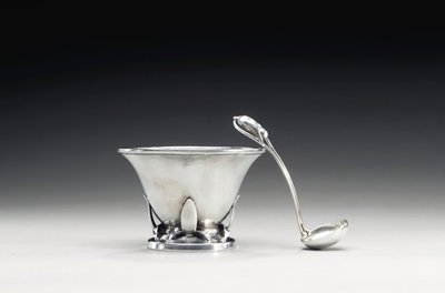 Tigela e colher, c.1910 (prata) de Frances MacBeth Glessner
