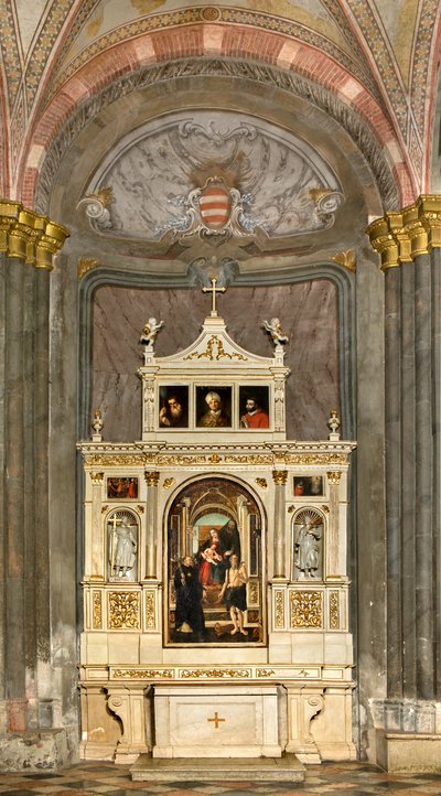 Transept Norte, Altar de São Nicolau, Amigone e Frei Mabila 1495, Madonna Enthroned e Criança Santa Ana Santos Nicolau de Tolentino e Jerônimo, Francesco Casella 1510 de Francesco Casella