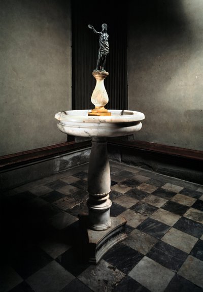 Sopa com estátua de São João Batista de Francesco da Sangallo