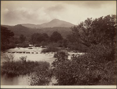 Bettws-y-Coed. Moel Siabod e pedras de passagem de Francis Bedford