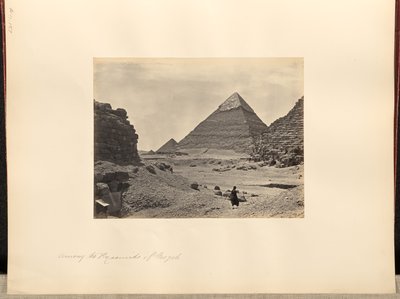 Entre as pirâmides de Geezeh de Francis Frith