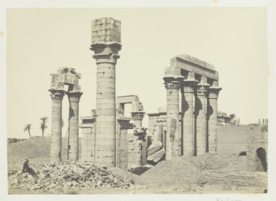 Templo de Cleópatra em Erment, perto de Tebas de Francis Frith