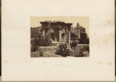 O Templo Circular, Baalbec de Francis Frith