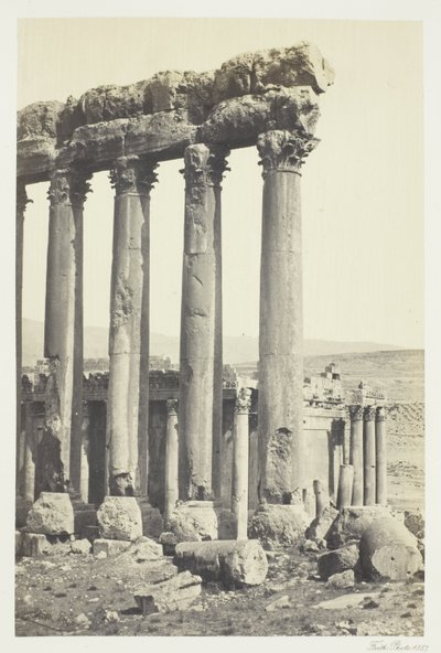 Os Grandes Pilares e o Templo Menor, Baalbec de Francis Frith