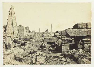 Vista em Karnac, do Pilão de Granito, 1857. de Francis Frith
