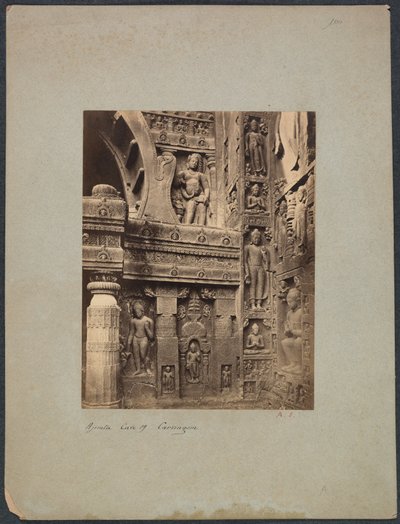 Caverna Ajinta No. 19, 1850-1870. de Francis Frith and Co.