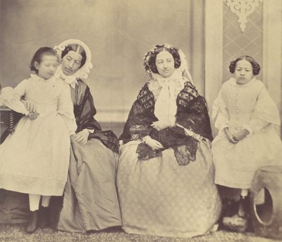 Elise Höusermann, Hermine, Marie e Marie Antoine, 1850s-60s. de Franz Antoine