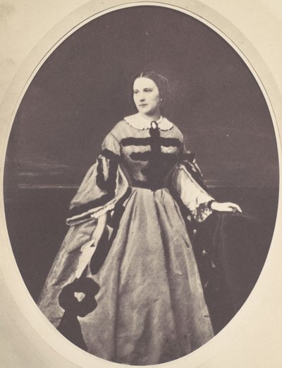 [Retrato feminino, em pé, olhando para a esquerda], anos 1850-60. de Franz Antoine