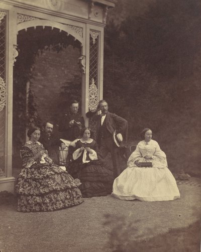 [Retrato de três mulheres e homens em um jardim], 1850s-60s. de Franz Antoine