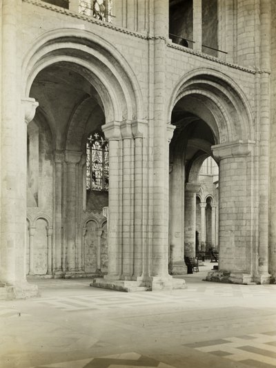 Catedral de Ely: Arcos da nave de Frederick H. Evans