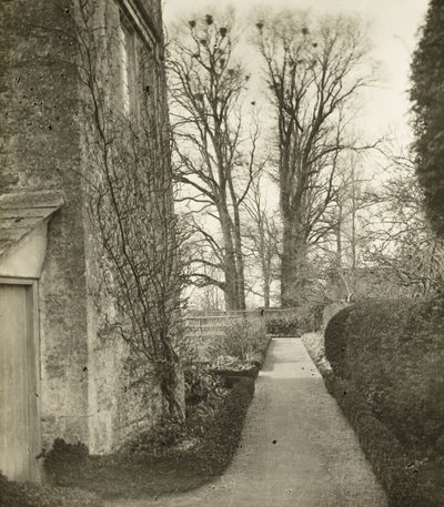 Mansão Kelmscott: No Jardim de Frederick H. Evans