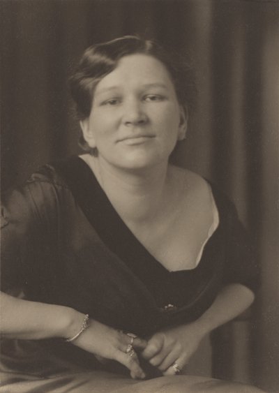 Phyllis Hatton de Frederick H. Evans