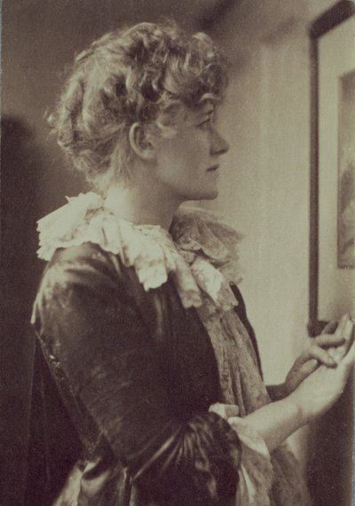 Fotografia de retrato de Ellen Terry (1847-1928) por Frederick Hollyer (1837-1933) (foto sépia) de Frederick Hollyer