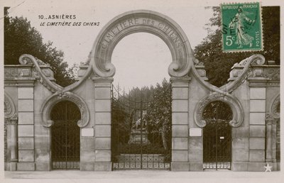 Asnieres, o cemitério de cães. Postal enviado em 1913. de French Photographer