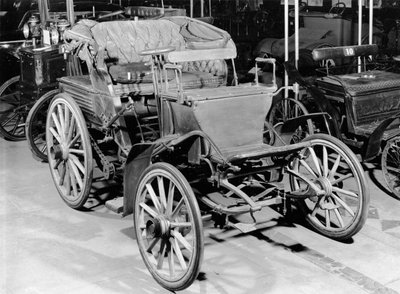 Carro Benz, 1898 de French Photographer