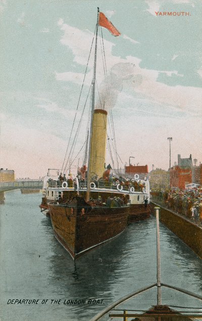 Partida do barco de Londres em Yarmouth. Postal enviado em 1913. de French Photographer