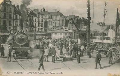 Partida do expresso de Paris a partir de Dieppe. Postal enviado em 1913. de French Photographer