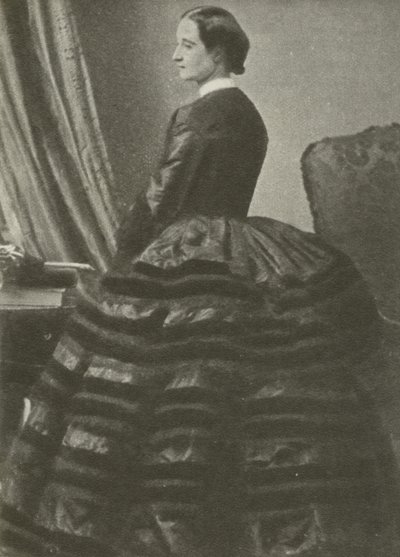 Eugenie De Montijo, esposa de Napoleão III (foto a p/b) de French Photographer