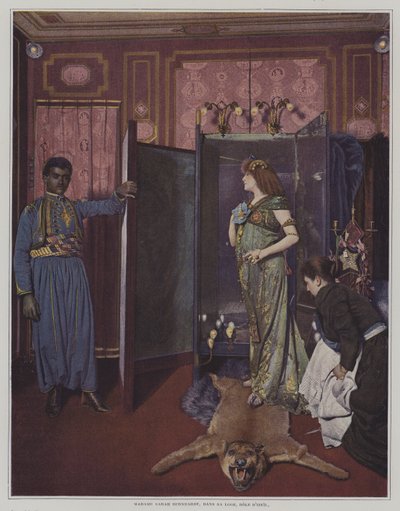 A atriz de teatro francesa Sarah Bernhardt em seu camarim em seu traje para o papel principal na peça de teatro de Morand e Sylvestre Izeil (foto colorida) de French Photographer