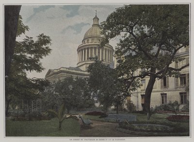 Jardim do diretor do Lycee Henri IV e a cúpula do Pantheon, Paris (cor litho) de French Photographer