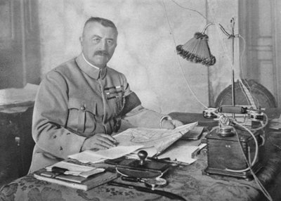 General Franchet dEsperey, comandante em chefe dos exércitos aliados nos Balcãs, 1914-19 de French Photographer