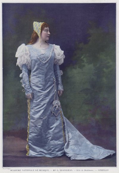 Louise Grandjean como Desdemona em Othello (foto colorida) de French Photographer
