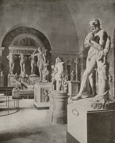 Paris: Galeria do Rio Deus Tibre, Museu do Louvre (foto a p/b) de French Photographer