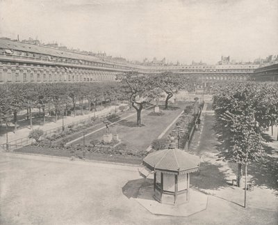 Paris: Jardim do Palácio Real (foto a p/b) de French Photographer