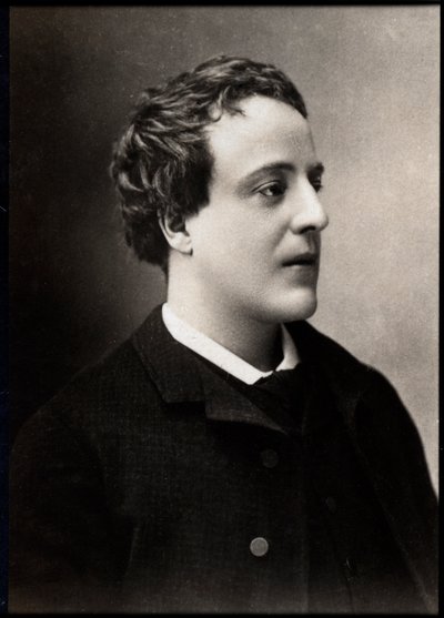 Retrato de Adolfo Leon Willette (1857-1926), pintor francês, ilustrador, caricaturista e litógrafo. de French Photographer