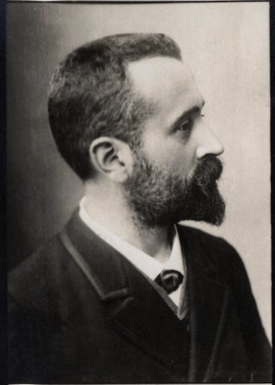 Retrato de Alphonse Bertillon (1853-1914), policial francês e pesquisador de biometria. de French Photographer