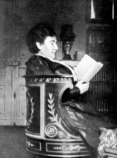 Retrato de Madame Adrien Proust (mãe de Marcel), n.d. v. 1885. de French Photographer
