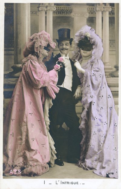 A bola mascarada (foto colorida) de French Photographer