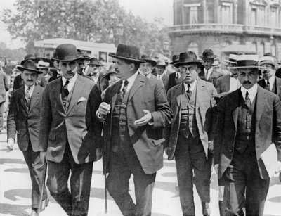 Édouard Herriot após a reunião do Cartel des Gauches no Palais dorsay, em 7 de junho de 1924 de French Photographer