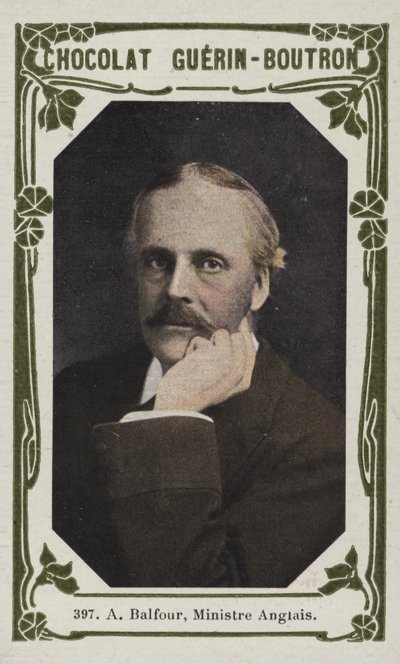 Em Balfour, ministro inglês (foto colorida) de French School