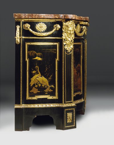 Uma cômoda Louis XV tardia, c.1763-70 de French School