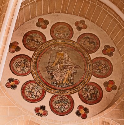 Uma visão de uma roseta pintada na baía mais ocidental, lado sul de French School