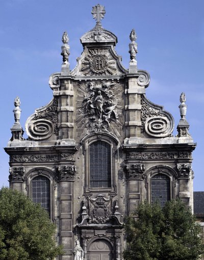 Arquitectura barroca: Fachada da Igreja dos Jesuítas (actual museu de Arte Sacra) (1692). Cambrai, Norte (59). de French School