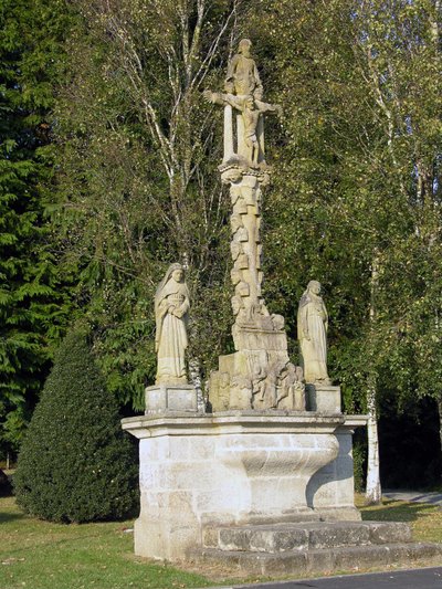 Calvário, esculpido pelo Caberoche Freres, 1827 de French School