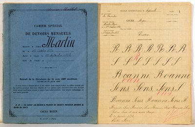 Childs livro de exercícios da escola em Epineuil, 1892 de French School