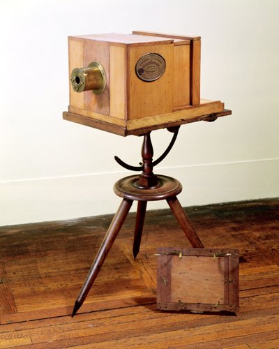 Daguerreotype camera por Alphonse Giroux de Paris (madeira) de French School