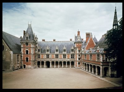 Fachada da Ala Louis XII, 1498-1503 de French School