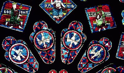 Quatro pombas, detalhe da janela rosa norte, c.1223 de French School