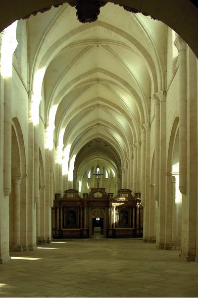 Interior da Abadia Cisterciense de French School
