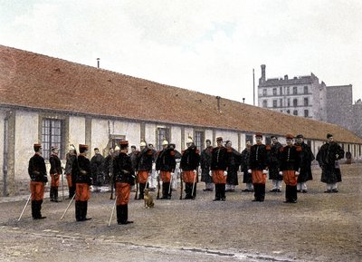 La parade - em "Álbum militaire" - cavalaria: serviço doméstico de French School