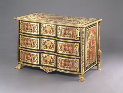 Louis XIV Boulle Commode, c.1700 (tartaruga, latão e ormolu) (ver também 220158) de French School