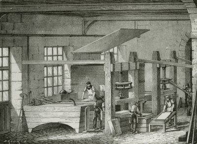 Fazer papel à mão, peneirando a polpa em formas. Gravação c1870. de French School