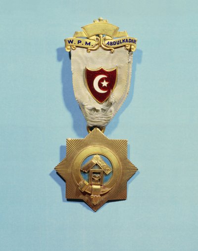 Insígnia Maçônica de Abd el-Kader (esmalte, metal e seda) de French School