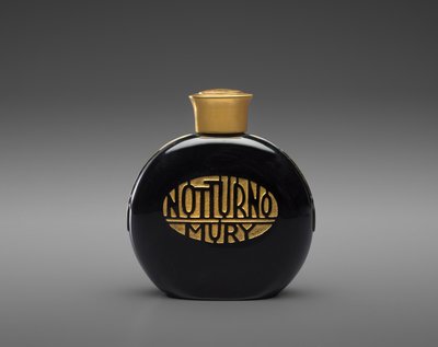 Notturno, c.1930 (vidro, cera, fio, plástico, papel, metal, & seda) de French School