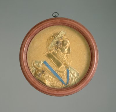 Medalhão de retrato do rei Henrique IV, início do século XVII (ouro, madeira e tartaruga) de French School